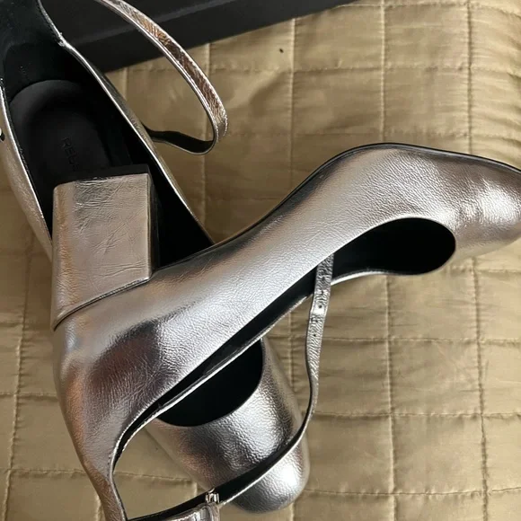 Rebecca Minkoff Silver Heels - Picture 7 of 8